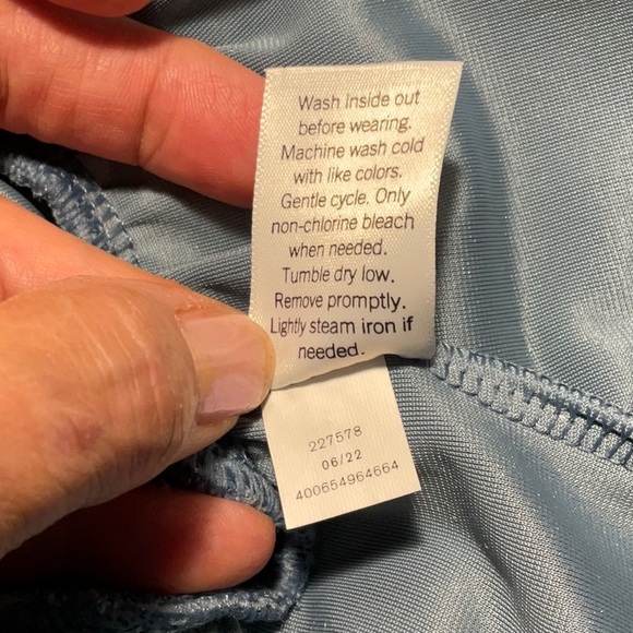 Lauren Conrad NWT’s Velvet Feel Blue Party Dress Long Sleeve Ruffle Hem Sz Large - Picture 14 of 15